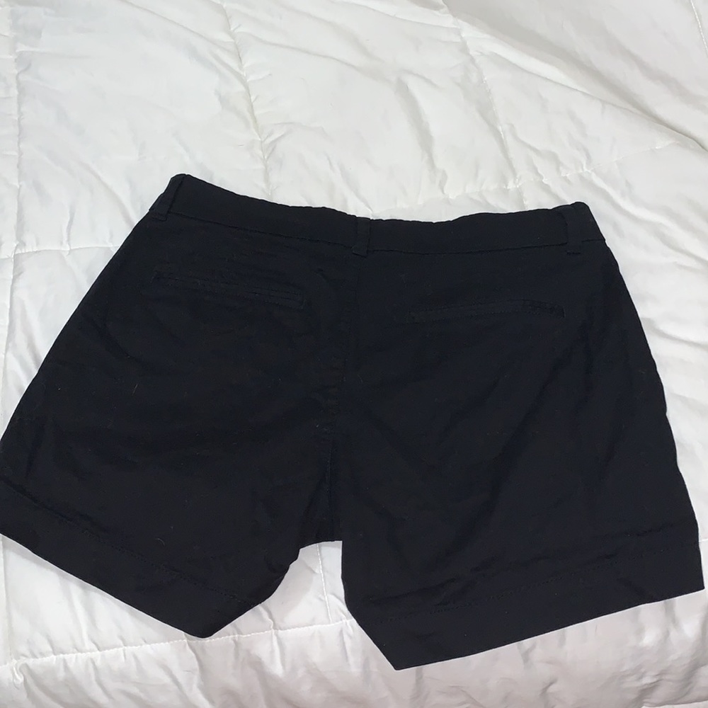 Old Navy Mid - Rise Everyday Short Size 10